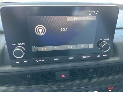 Used 2024 Honda CR-V EX image 17