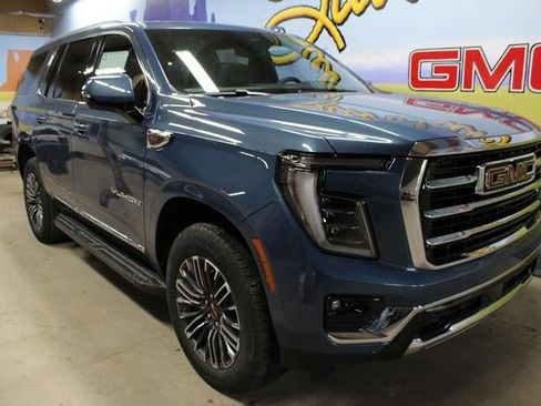 New 2026 GMC Yukon Elevation w/ Elevation Premium Package AWD/4WD image 4