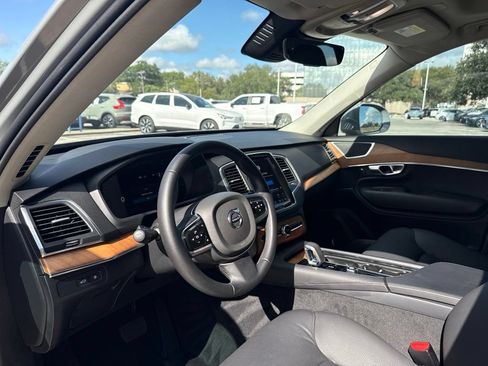 Certified 2024 Volvo XC90 T8 Core AWD/4WD image 27