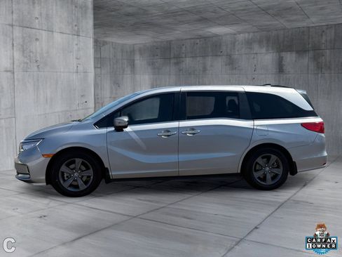 Used 2021 Honda Odyssey EX image 3
