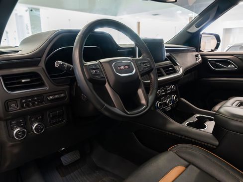 Used 2023 GMC Yukon AT4 w/ AT4 Premium Plus Package image 8