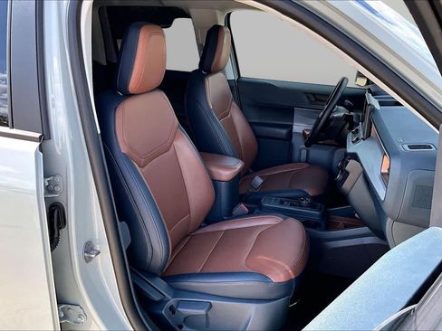 Used 2024 Ford Maverick Lariat FWD image 9