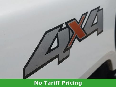 Used 2009 HUMMER H3 Luxury image 11