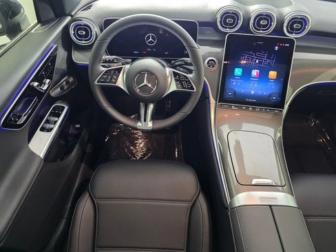 New 2026 Mercedes-Benz GLC 300 image 10