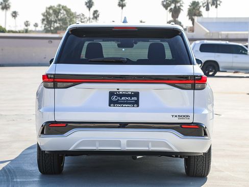 New 2026 Lexus TX 500h AWD image 6