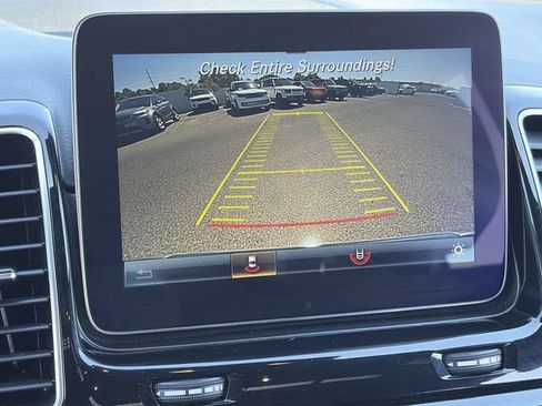 Used 2017 Mercedes-Benz GLE 350 w/ Premium 1 Package image 29