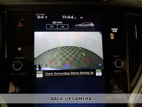 Used 2022 Subaru Outback Touring image 7