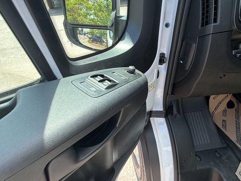 New 2026 RAM ProMaster 1500 w/ Convenience Group FWD image 16