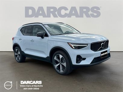 Certified 2026 Volvo XC40 B5 Plus w/ Protection Package Premier