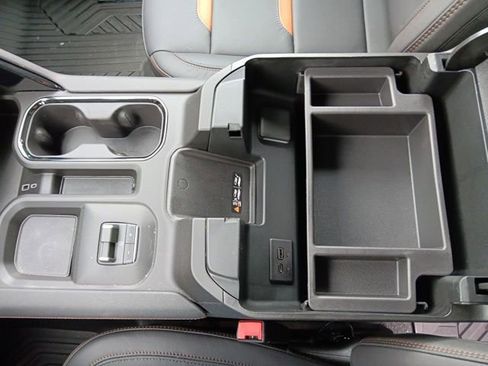 New 2026 GMC Sierra 2500 AT4 w/ Technology Package image 3