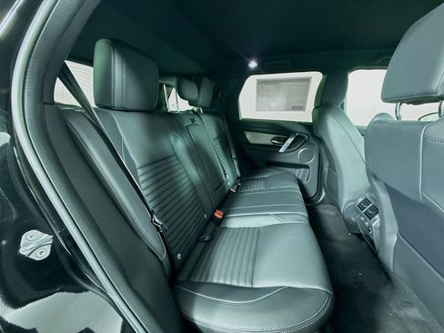 New 2026 Land Rover Discovery Sport Landmark AWD/4WD image 28