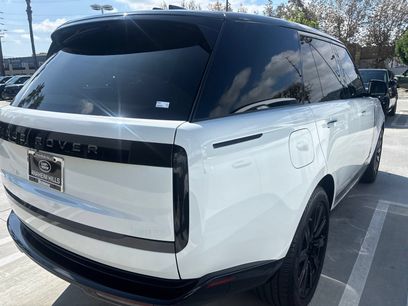Certified 2025 Land Rover Range Rover SE