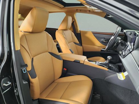 New 2025 Lexus ES 350 w/ Premium Package image 26