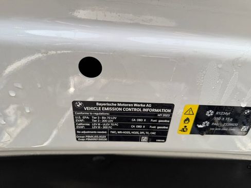 Used 2023 BMW M440i Coupe w/ Premium Package image 31