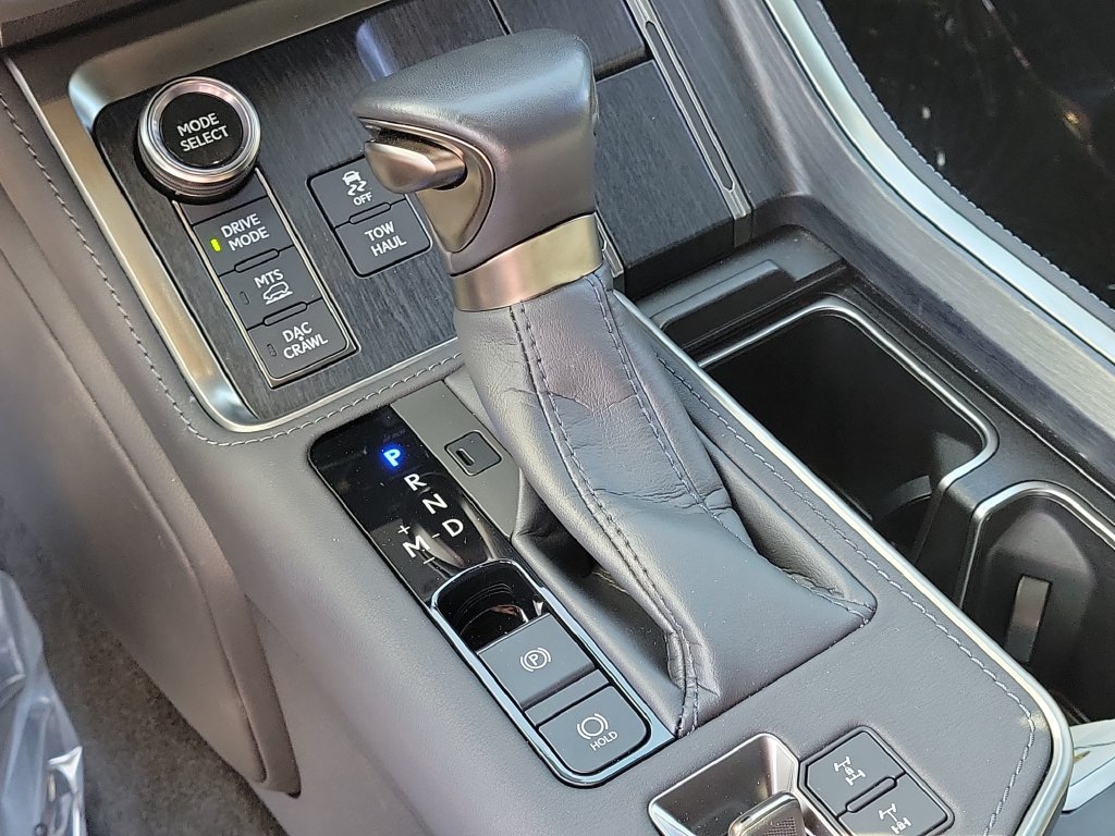 Used 2024 Lexus GX 550 AWD/4WD image 31