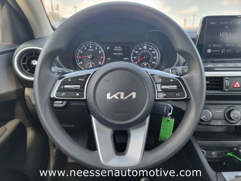 Used 2024 Kia Forte LXS image 17