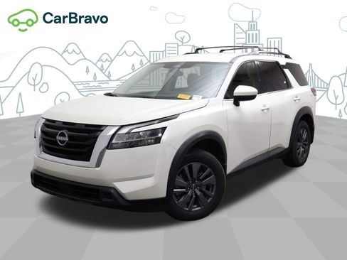 Used 2022 Nissan Pathfinder SV FWD image 1