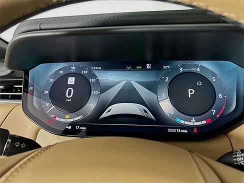 New 2026 Land Rover Range Rover Sport Dynamic SE image 13