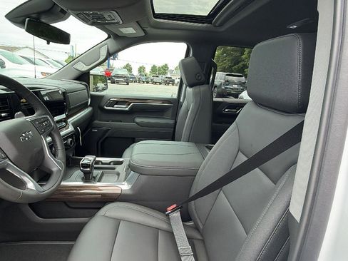 New 2026 Chevrolet Silverado 1500 LT Trail Boss AWD/4WD image 14