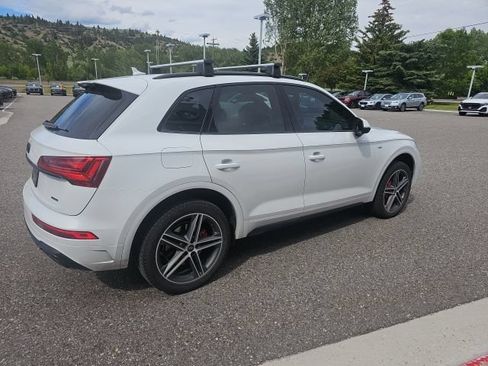 Used 2024 Audi Q5 e Premium Plus w/ Premium Plus Package AWD/4WD image 4