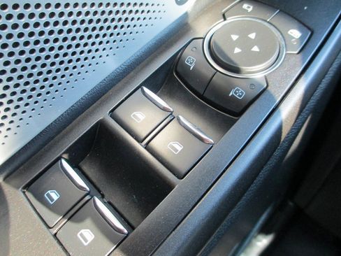 Used 2020 Ford Explorer ST w/ ST Street Pack image 28