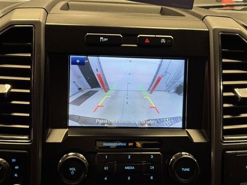 Used 2020 Ford F150 XLT w/ Equipment Group 302A Luxury AWD/4WD image 22