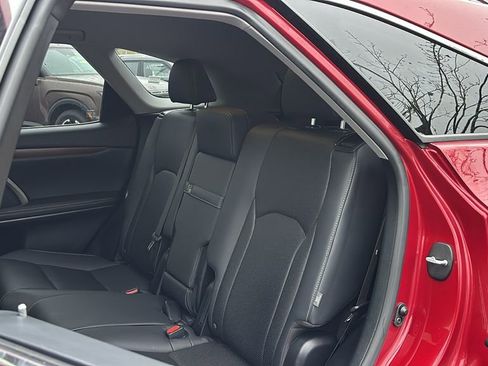 Used 2022 Lexus RX 350L Premium w/ Premium Package image 27