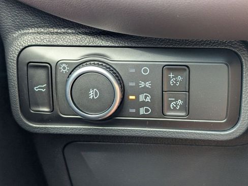 New 2026 Ford Explorer Platinum image 24