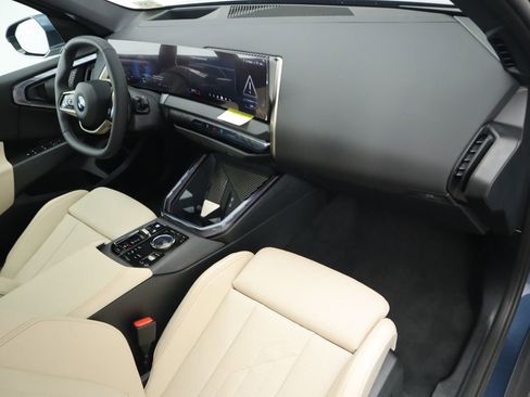 Used 2025 BMW X3 xDrive30i w/ Premium Package AWD/4WD image 18