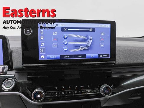 Used 2024 Honda Prologue EX image 12