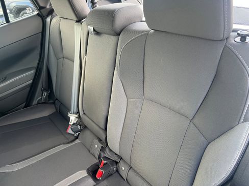 Certified 2025 Subaru Crosstrek 2.0i Premium image 14