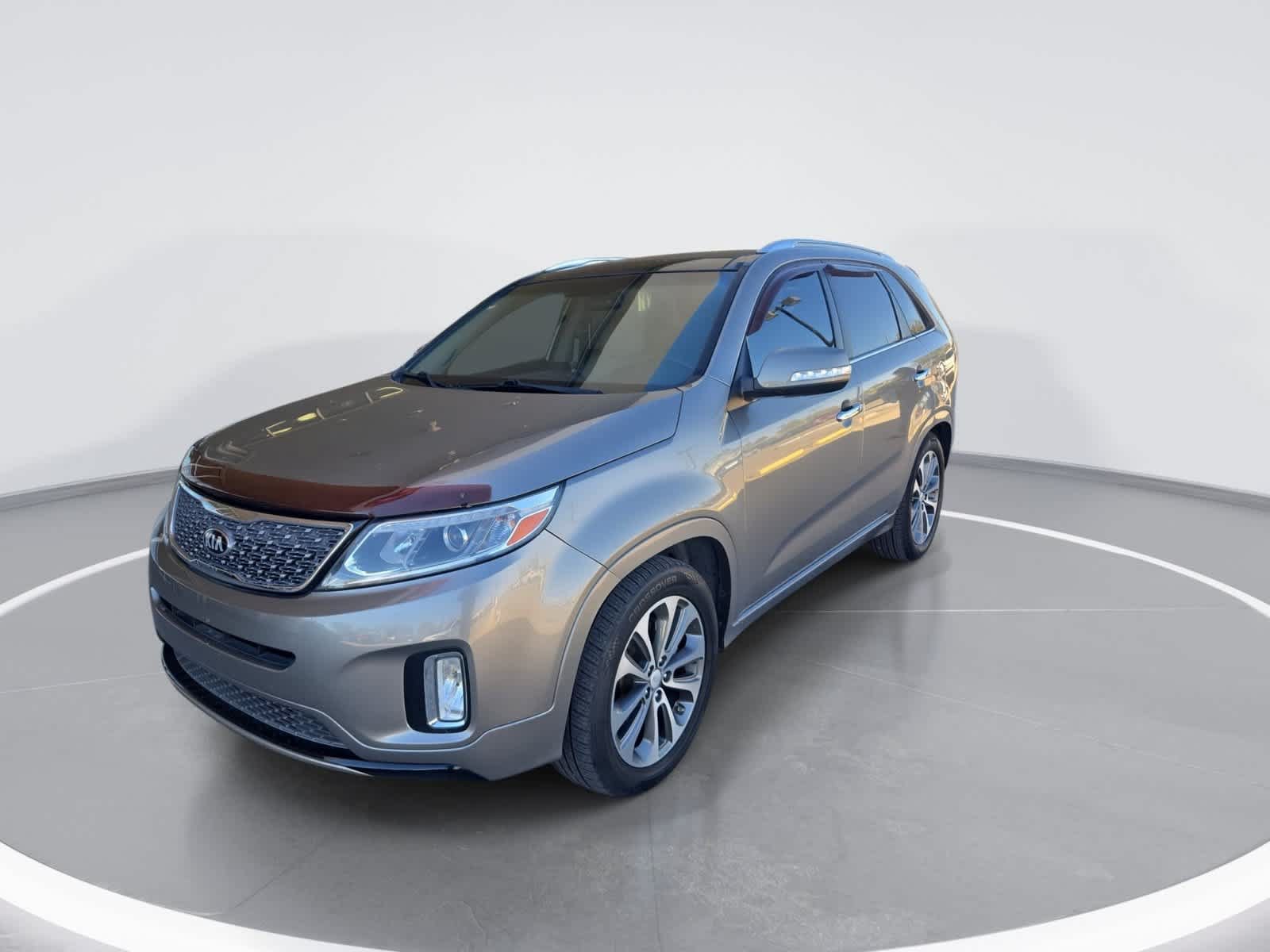 Used 2014 Kia Sorento SX w/ 3rd Row Package FWD image 4