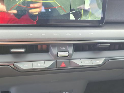 New 2026 Kia EV9 Wind image 26