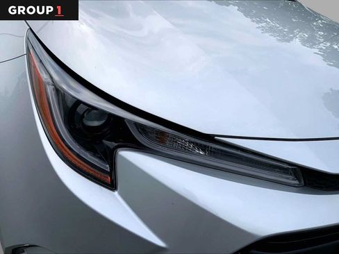 Certified 2024 Toyota Corolla LE FWD image 28