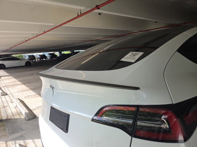 Used 2024 Tesla Model Y Performance AWD/4WD image 8