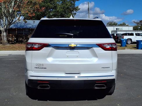 Used 2020 Chevrolet Traverse Premier w/ LPO, Floor Liner Package image 5