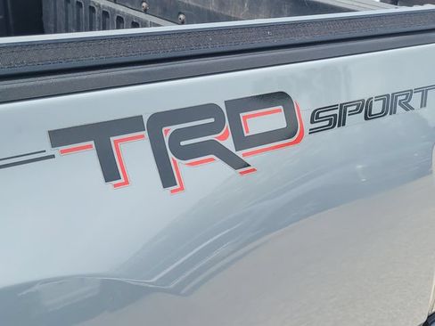 Used 2020 Toyota Tacoma TRD Sport RWD image 9