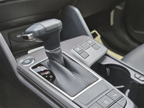 New 2026 Kia Sportage EX FWD image 15