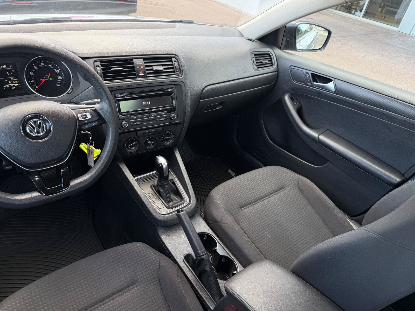Used 2015 Volkswagen Jetta S FWD image 13
