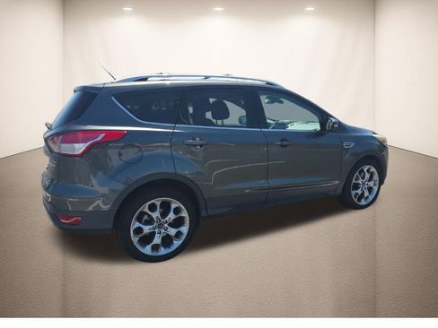 Used 2016 Ford Escape Titanium w/ Equipment Group 301A image 4