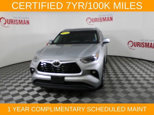 Used 2023 Toyota Highlander XLE AWD/4WD image 1
