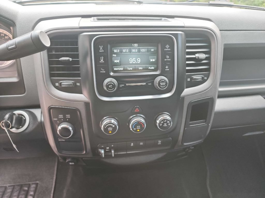 Used 2018 RAM 2500 Tradesman w/ Chrome Appearance Group AWD/4WD image 29