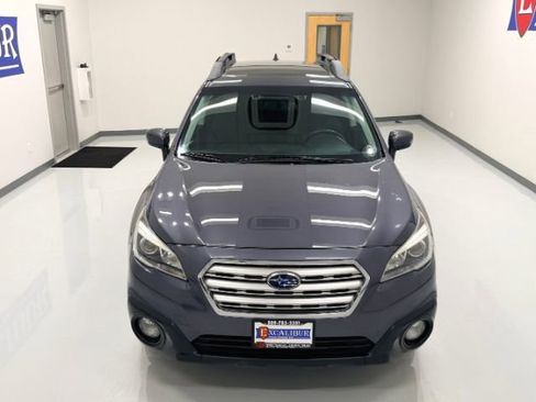 Used 2016 Subaru Outback 2.5i Premium image 5