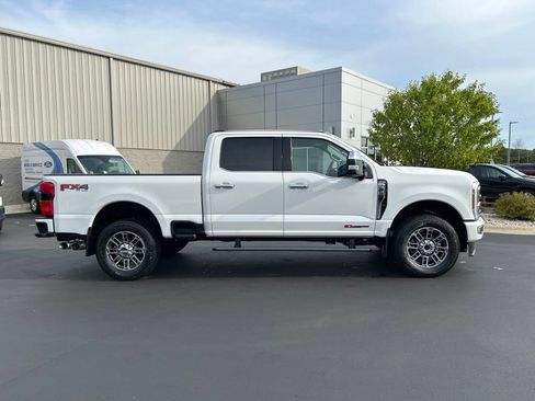 Certified 2024 Ford F350 Limited w/ FX4 Off-Road Package AWD/4WD image 6