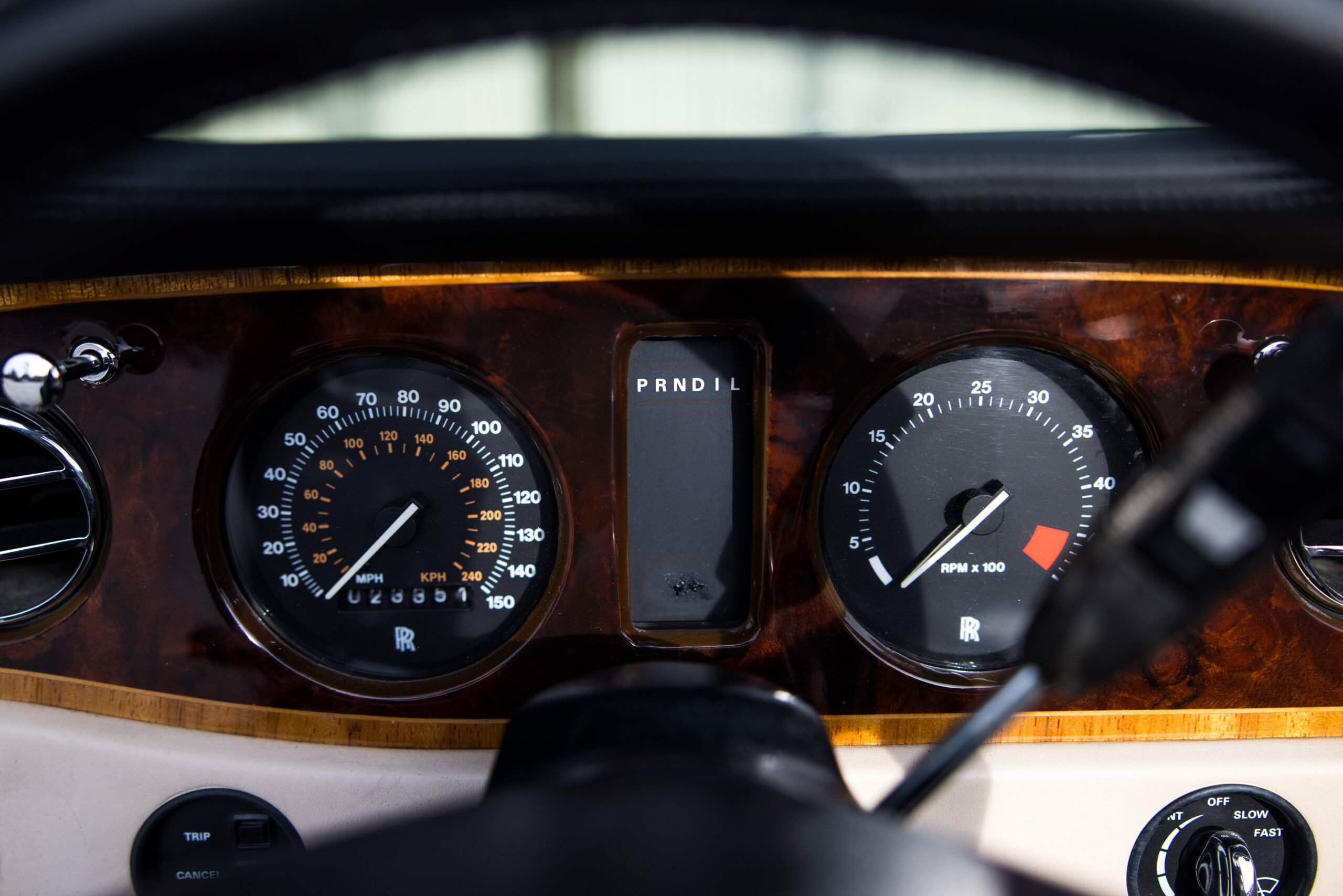 Used 1991 Rolls-Royce Corniche III RWD image 18