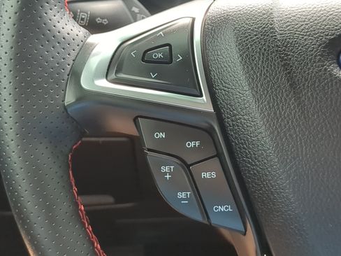 Certified 2022 Ford Edge ST-Line AWD/4WD image 23