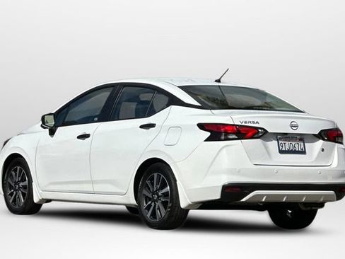 Used 2025 Nissan Versa S w/ S Plus Package image 8