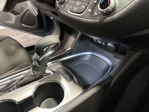 Used 2024 Chevrolet Malibu LT image 21