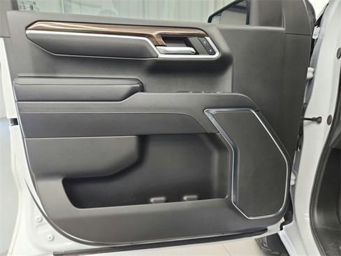 Used 2024 Chevrolet Silverado 1500 LT Trail Boss w/ Protection Package image 28