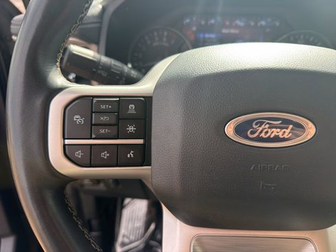 Used 2024 Ford Expedition Max Limited image 24